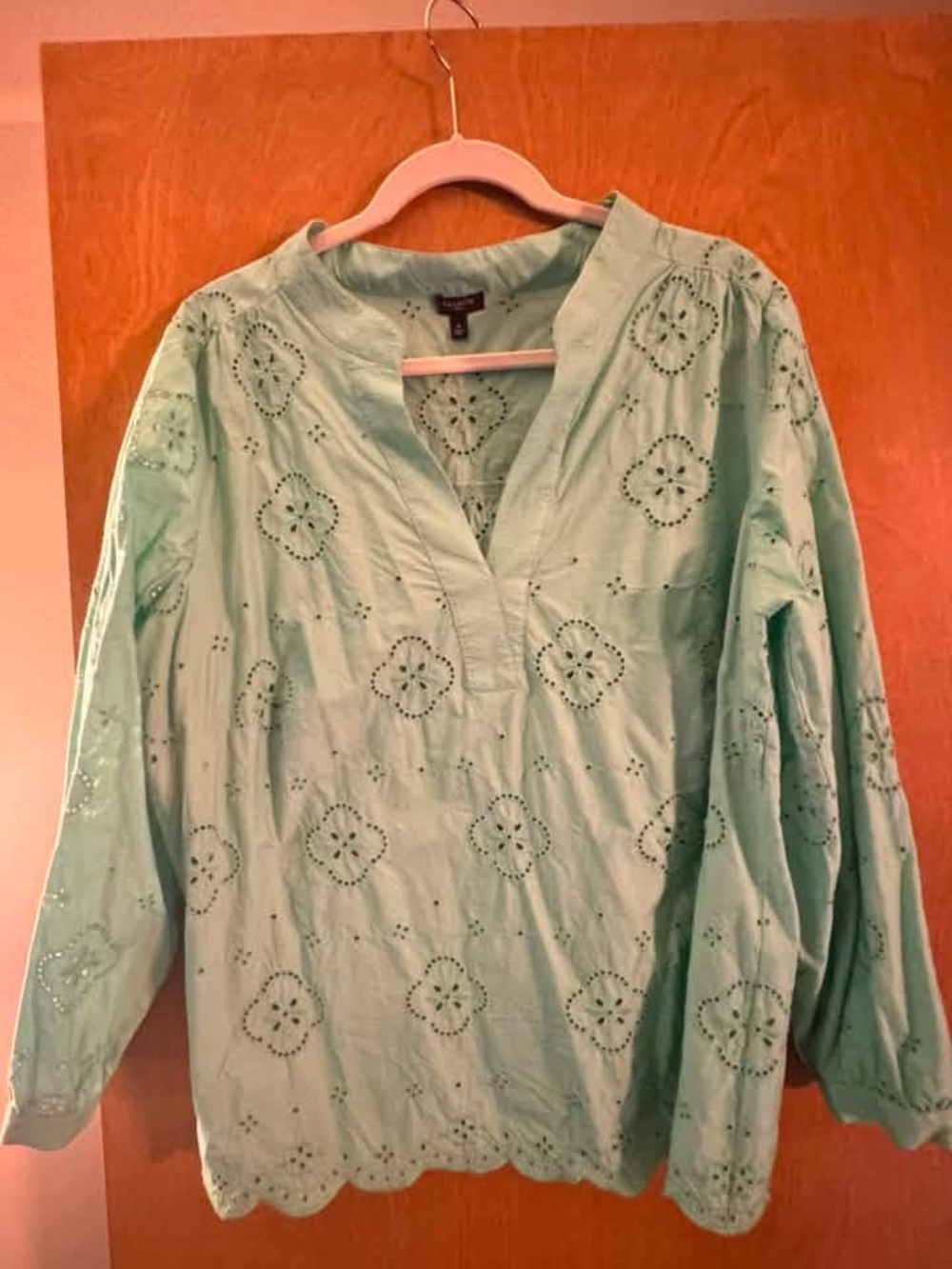 Talbots Mint Green Eyelet V-Neck Tunic
